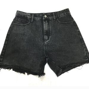 Shein Hi Rise Black Cutoff  Jean Shorts size 6.medium.